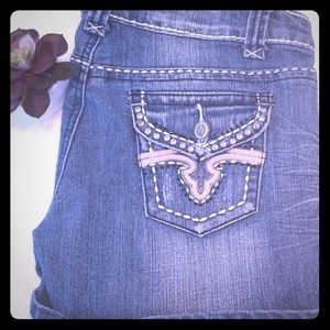 RUE 21 🌼 jean shorts size 1/2